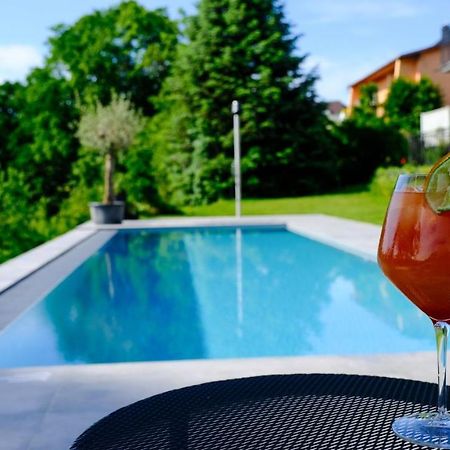 Restaurant & Pension U Hradu Šternberk Zewnętrze zdjęcie